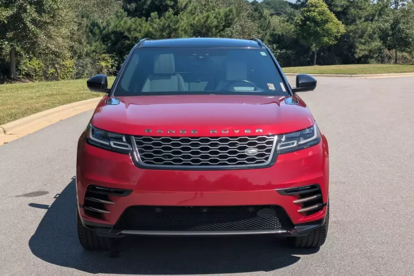 2019 Land Rover Range Rover Velar R-Dynamic SE photo 1
