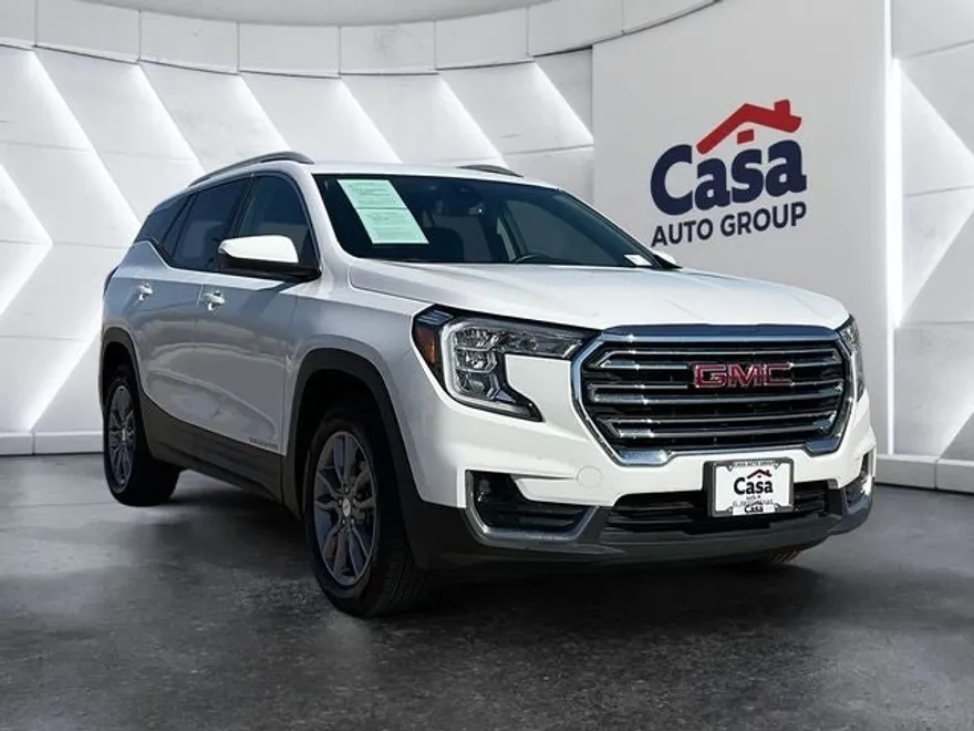 2024 Gmc Terrain SLT photo 1