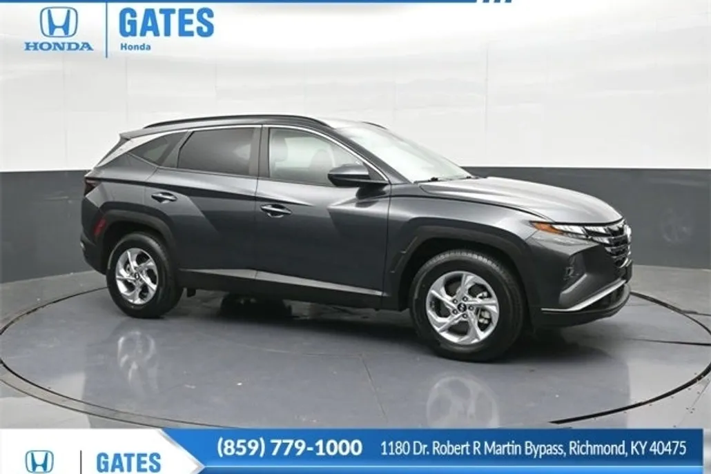 2024 Hyundai Tucson SEL photo 1