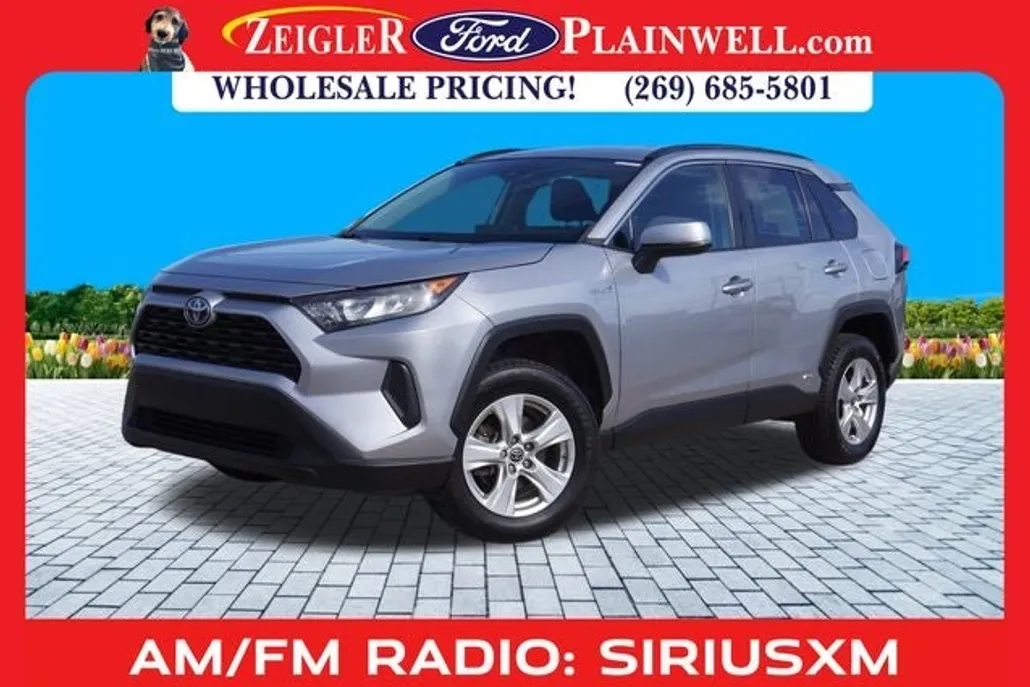 2021 Toyota RAV4 Hybrid LE photo 1