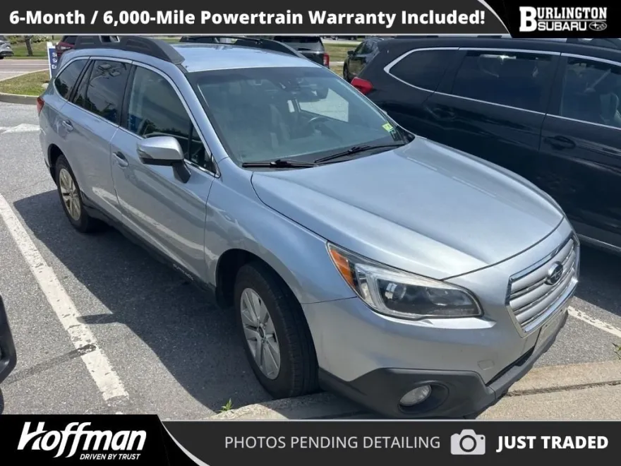 2017 Subaru Outback 2.5i Premium photo 1