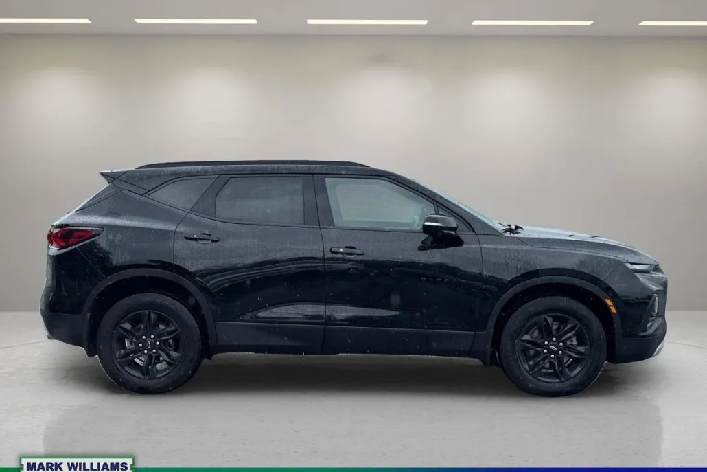 2022 Chevrolet Blazer 2LT photo 1