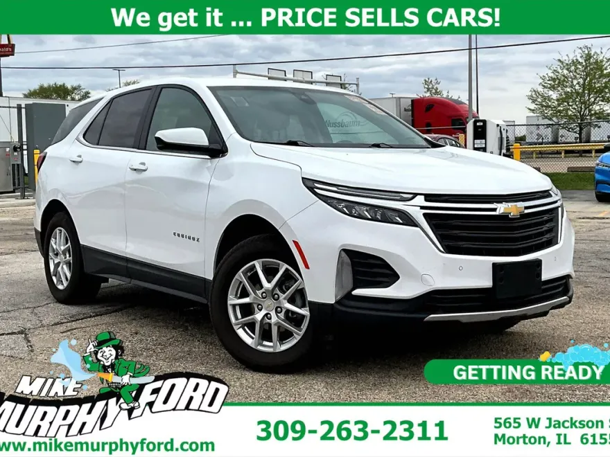 2023 Chevrolet Equinox LT photo 1