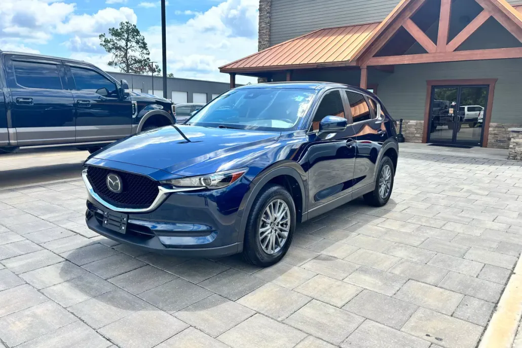 2021 Mazda CX-5 Touring photo 1