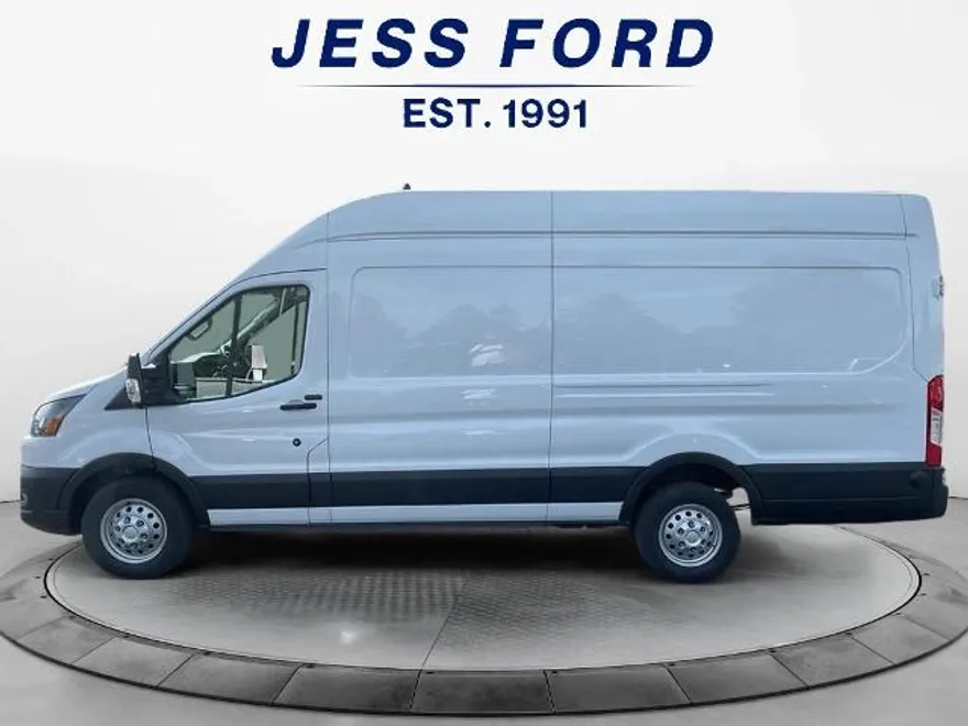 2025 Ford Transit Cargo Van photo 1