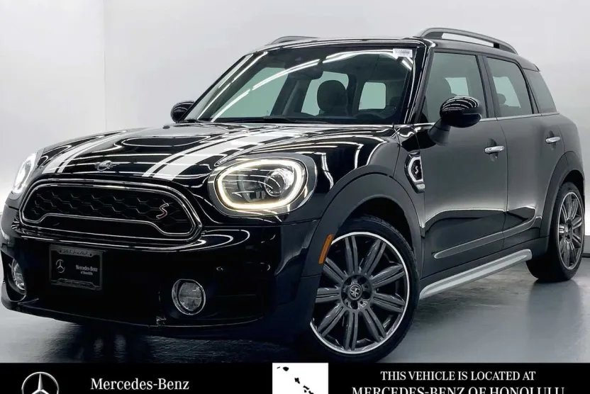 2019 Mini Countryman Iconic S photo 1