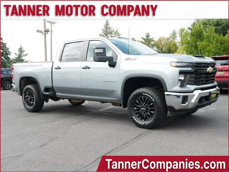 2024 Chevrolet Silverado 3500HD Work Truck photo 1