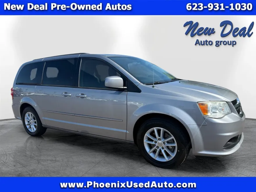 2016 Dodge Grand Caravan SXT photo 1