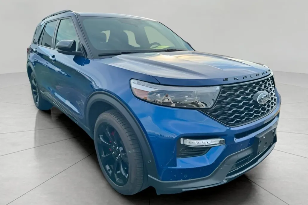 2020 Ford Explorer ST photo 1
