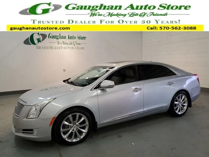 2013 Cadillac XTS Luxury photo 1