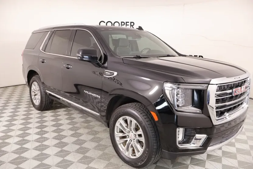 2022 Gmc Yukon SLT photo 1
