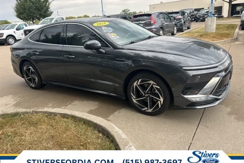 2024 Hyundai Sonata SEL Convenience photo 1