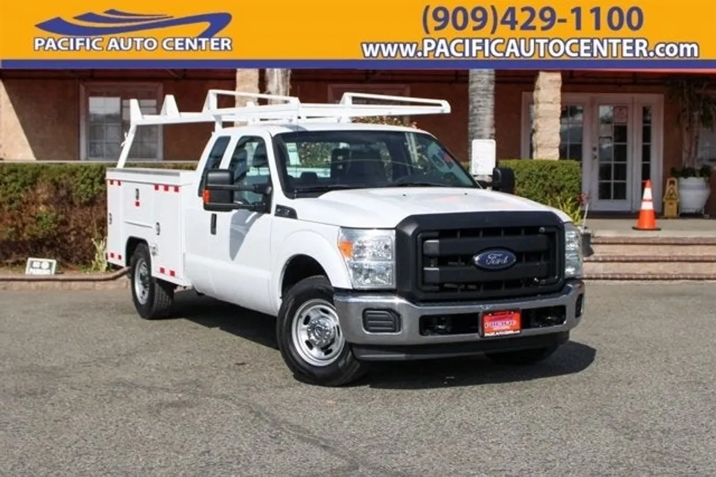 2016 Ford F-250 photo 1