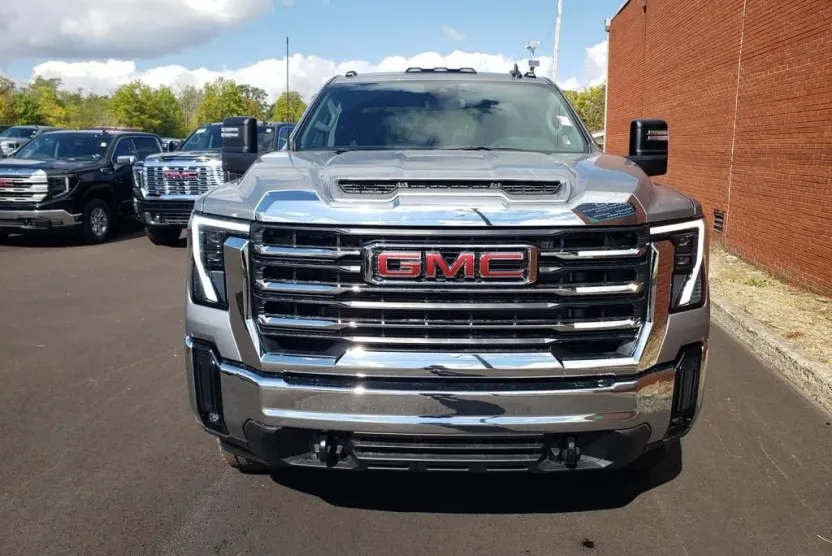 2026 Gmc Sierra 2500 HD SLE photo 1