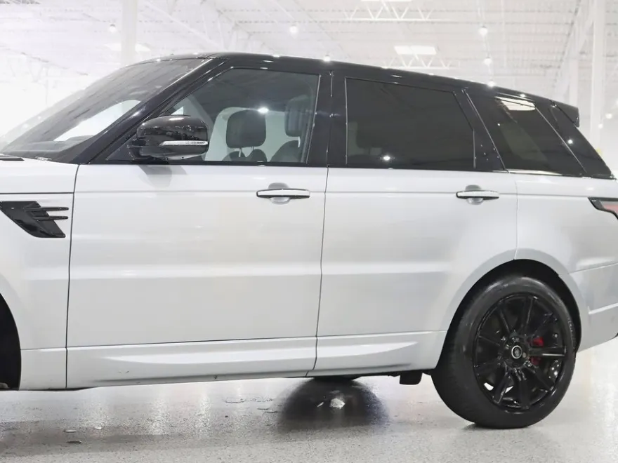 2020 Land Rover Range Rover Sport HST photo 1