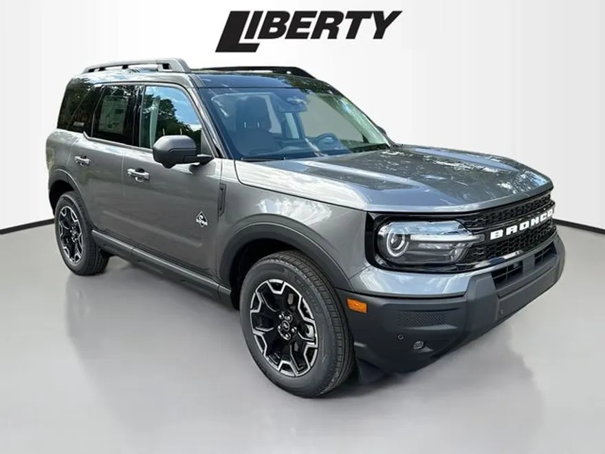 2025 Ford Bronco Sport Outer Banks photo 1
