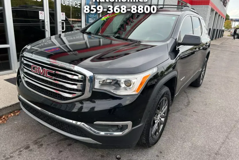 2017 Gmc Acadia SLT photo 1