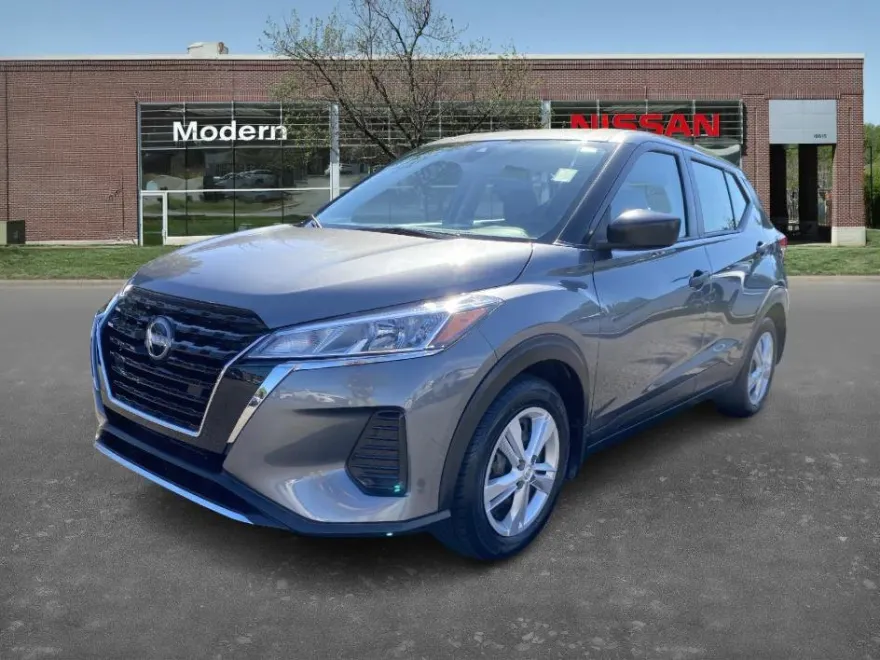 2024 Nissan Kicks S photo 1