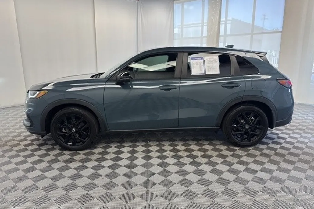 2023 Honda HR-V Sport 2WD photo 1