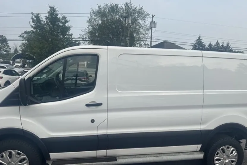 2023 Ford Transit photo 1