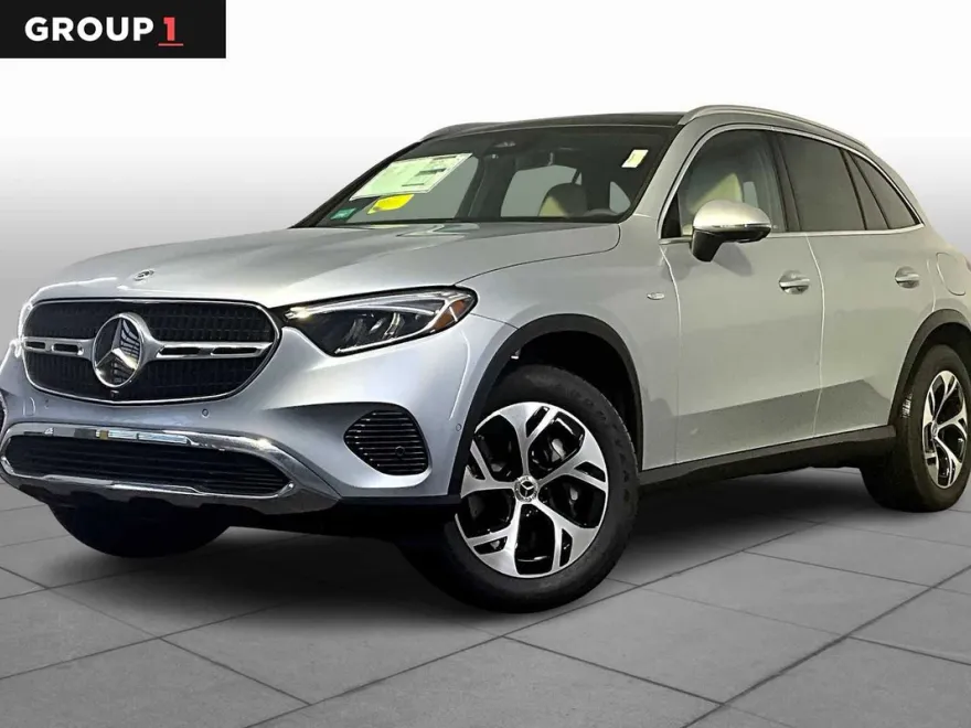 2025 Mercedes Benz GLC 350e 4MATIC photo 1