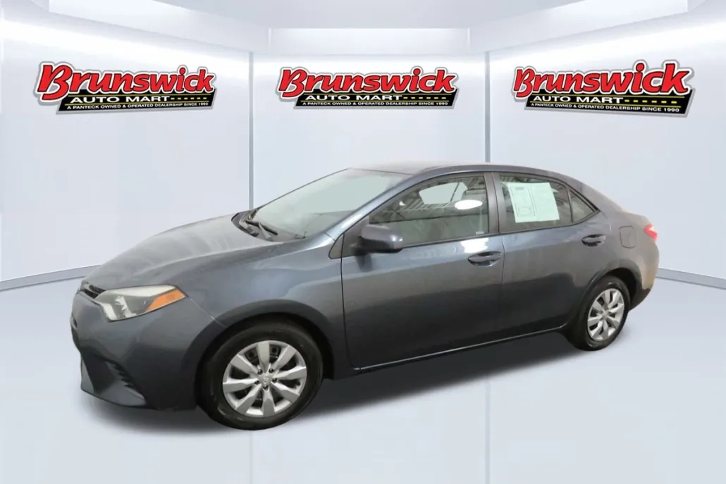 2016 Toyota Corolla L photo 1
