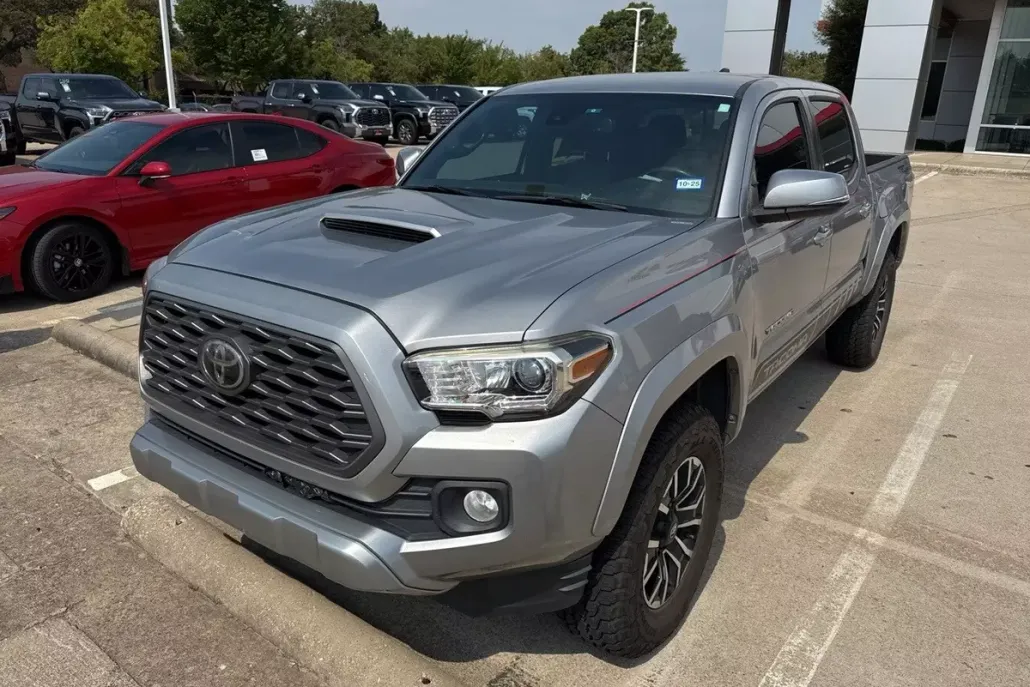 2020 Toyota Tacoma TRD Sport V6 photo 1