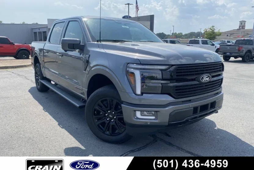 2025 Ford F-150 Platinum photo 1