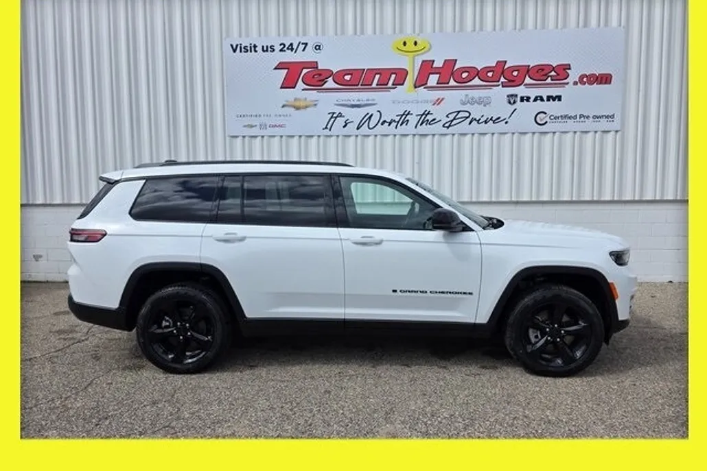 2025 Jeep Grand Cherokee L photo 1