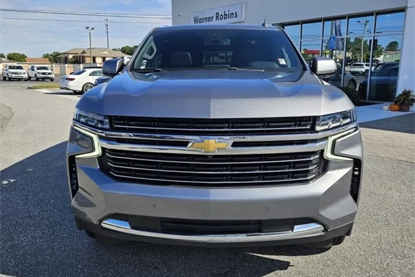 2022 Chevrolet Tahoe LT photo 1