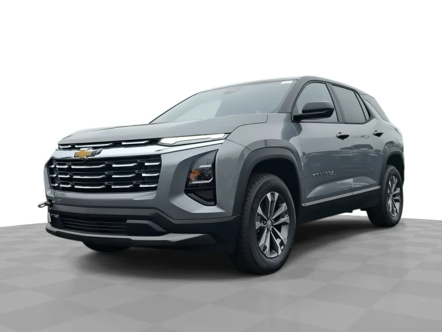 2026 Chevrolet Equinox LT photo 1