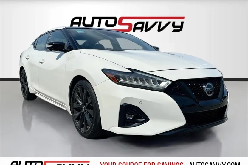 2022 Nissan Maxima SR photo 1
