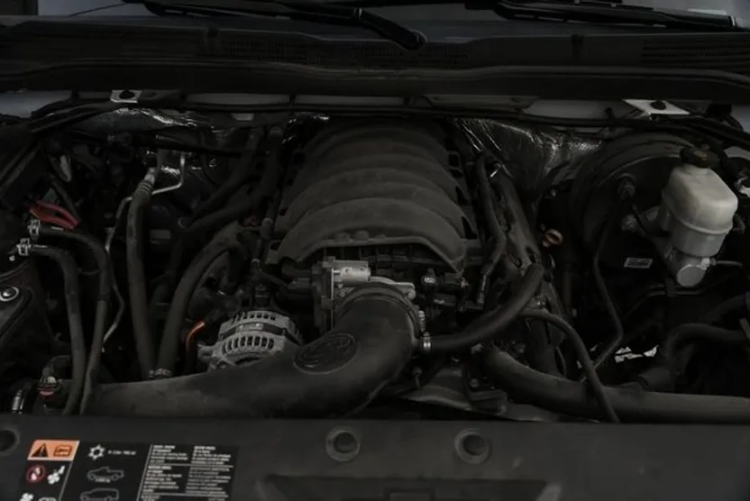 2015 Chevrolet Silverado 1500 LT photo 1