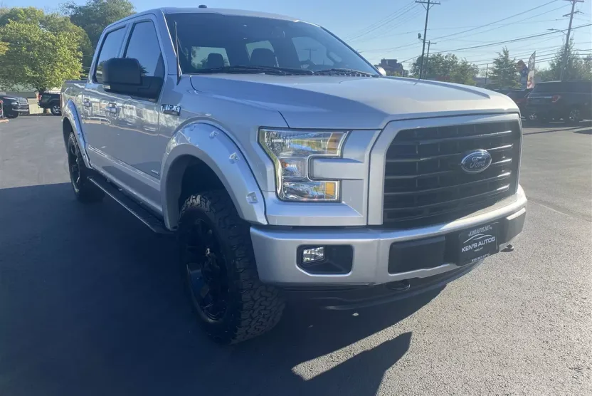 2016 Ford F-150 XLT photo 1