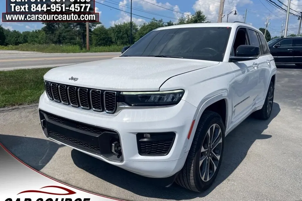 2022 Jeep Grand Cherokee Overland photo 1