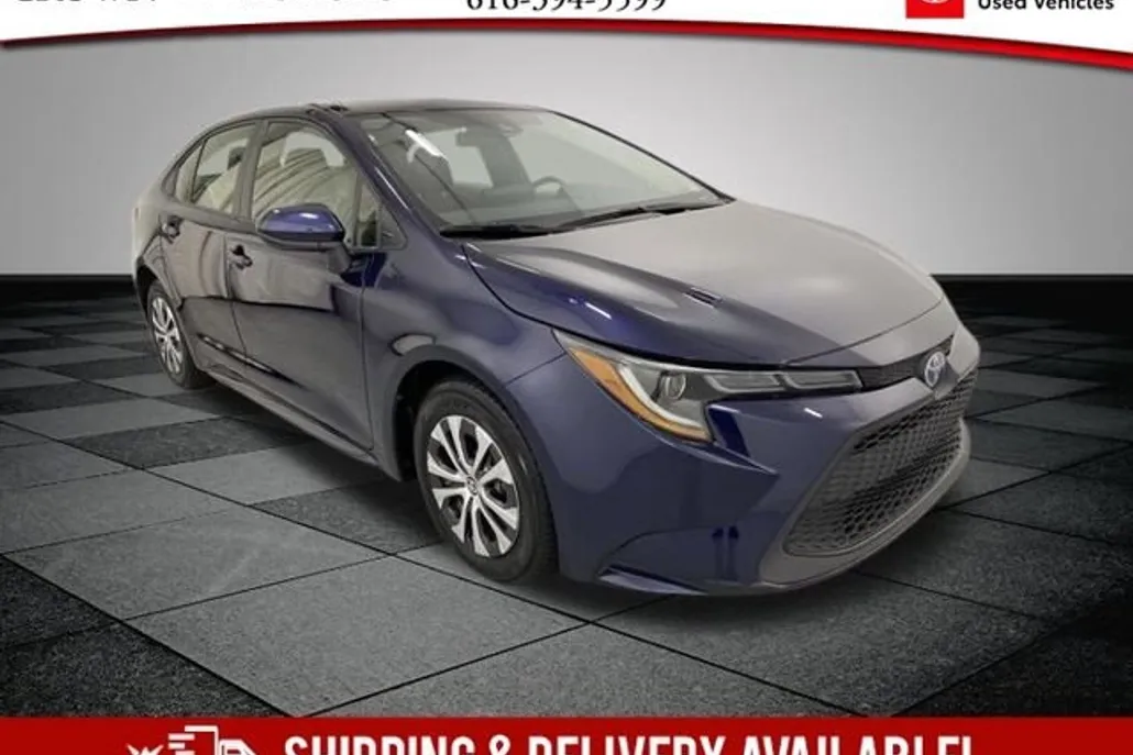 2022 Toyota Corolla Hybrid LE photo 1