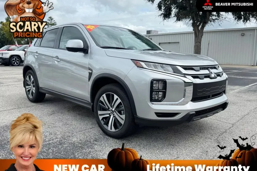 2025 Mitsubishi Outlander Sport ES photo 1