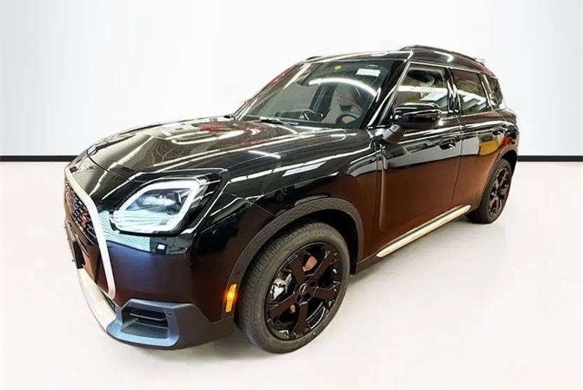 2025 Mini Countryman ALL4 S photo 1
