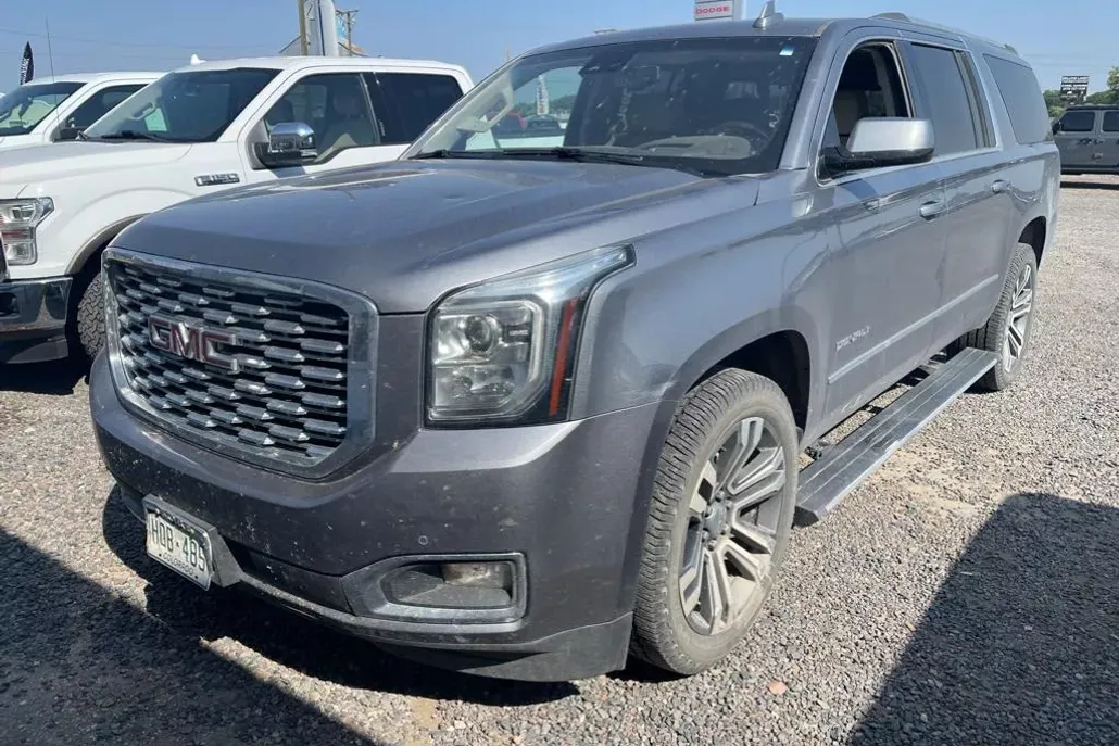 2018 Gmc Yukon XL 1500 Denali photo 1
