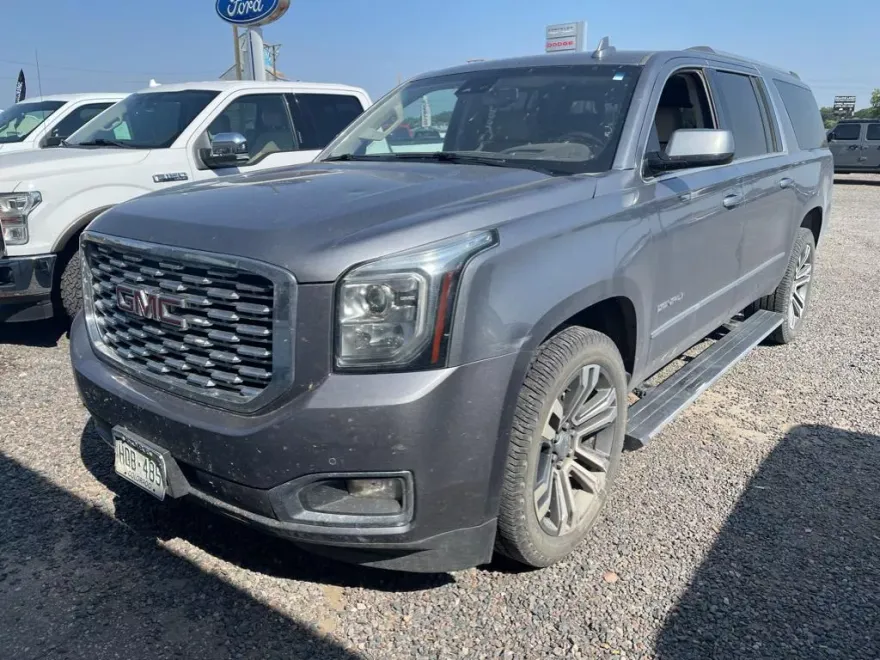 2018 Gmc Yukon XL 1500 Denali photo 1