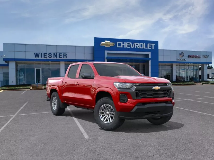 2025 Chevrolet Colorado Work Truck LT photo 1