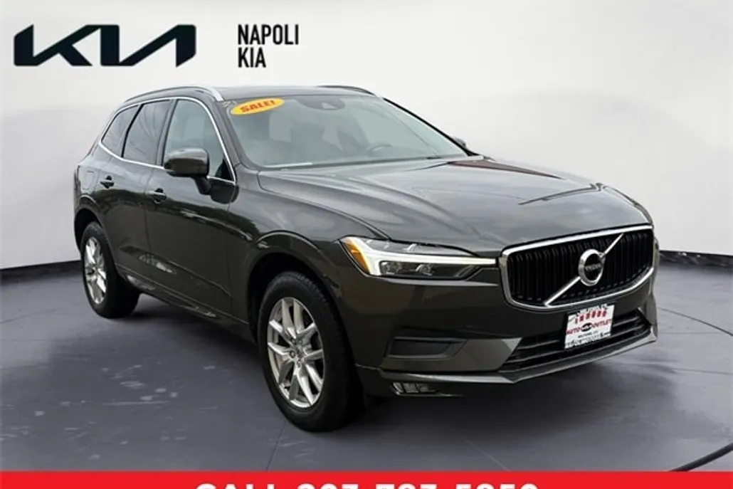 2021 Volvo XC60 T5 Momentum photo 1