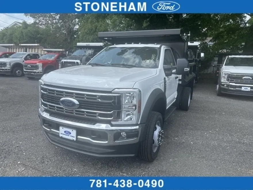 2025 Ford F-550 XL photo 1