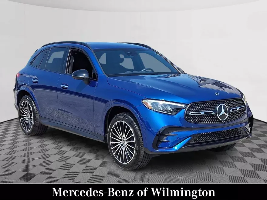 2025 Mercedes Benz GLC 300 4MATIC photo 1