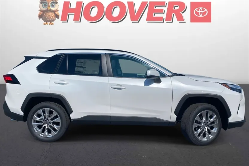 2025 Toyota RAV4 XLE Premium photo 1