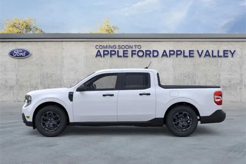 2025 Ford Maverick XLT photo 1