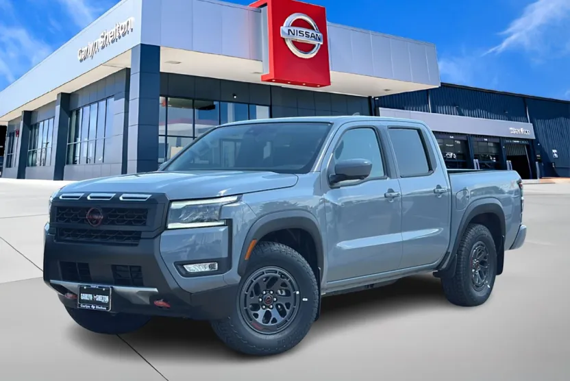 2026 Nissan Frontier Crew Cab PRO-X photo 1