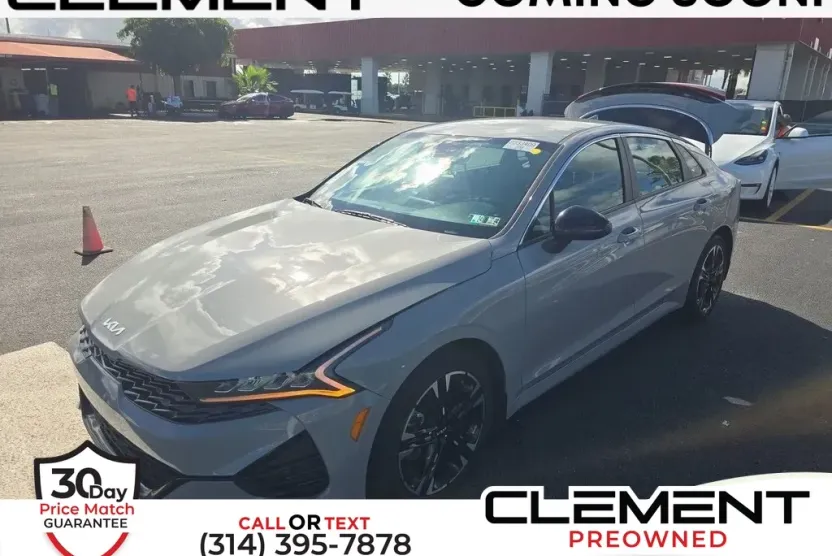 2022 Kia K5 GT-Line photo 1