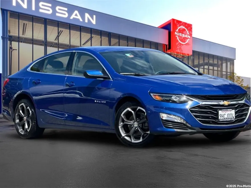 2023 Chevrolet Malibu 1LT photo 1