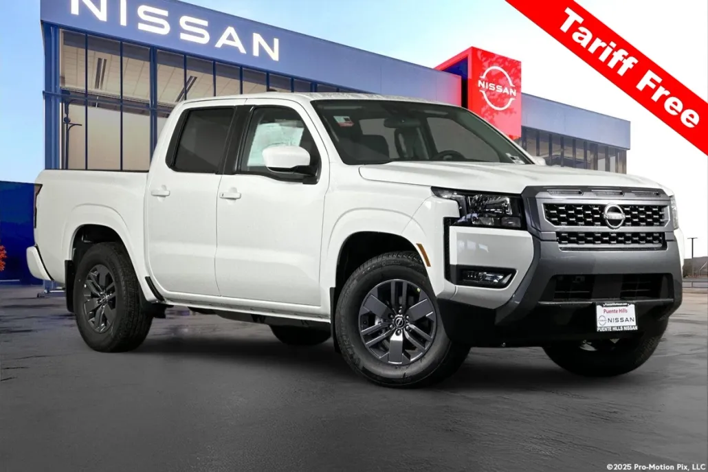 2025 Nissan Frontier SV photo 1